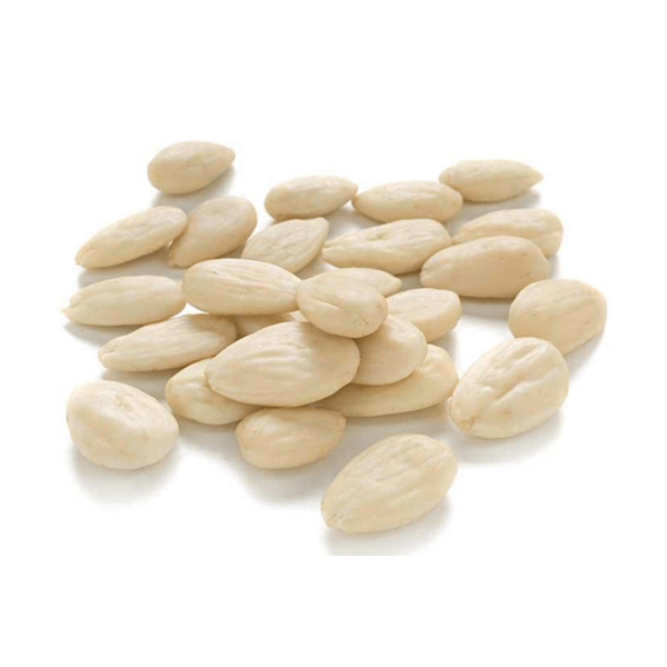 Peeled shelled almonds