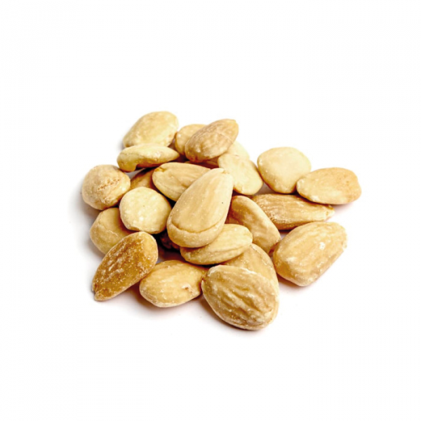 Roasted and peeled almonds