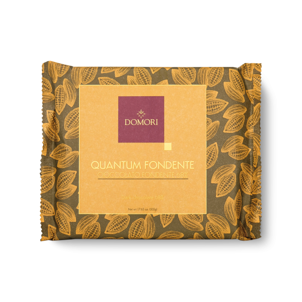Confezione Domori Quantum cioccolato fondente 68% formato professionale 500g, venduto da Orobica Food.